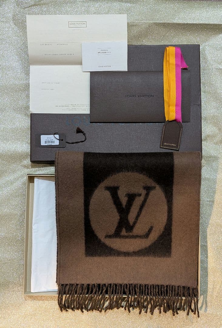 極美品　ルイヴィトン　LOUISVUITTON　エシャルプカーディフ　マフラー